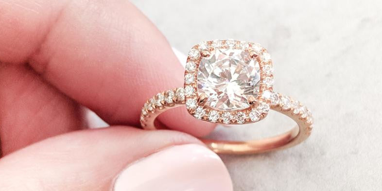 tips-for-designing-a-custom-engagement-ring-rockher