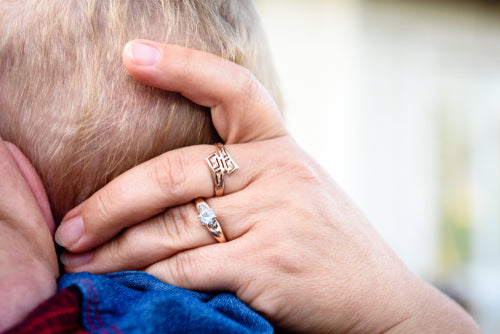 Materials That Make Up a Mother’s Ring