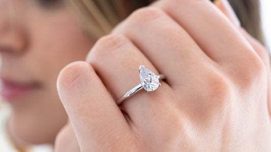 8 Best Pear Cut Engagement Rings To Make Her Say "Yes!"