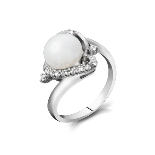 What to Know When Shopping Pearl Engagement Rings