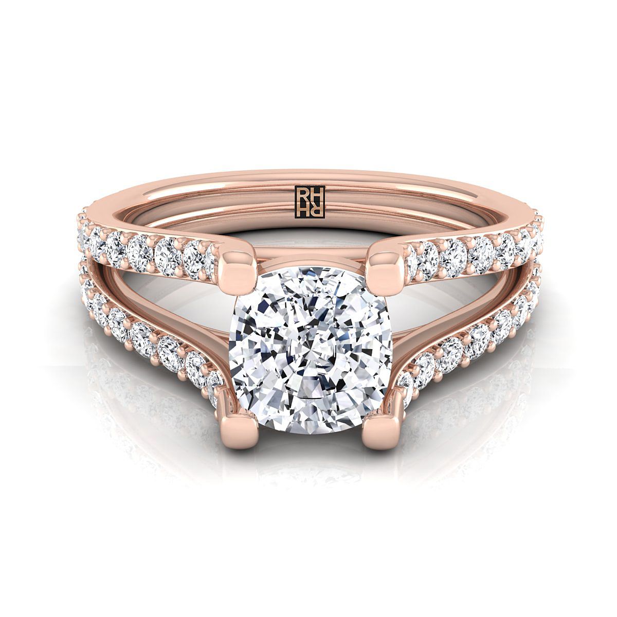 14K Rose Gold Cushion Prong Set แหวนหมั้นก้านแยกแซฟไฟร์