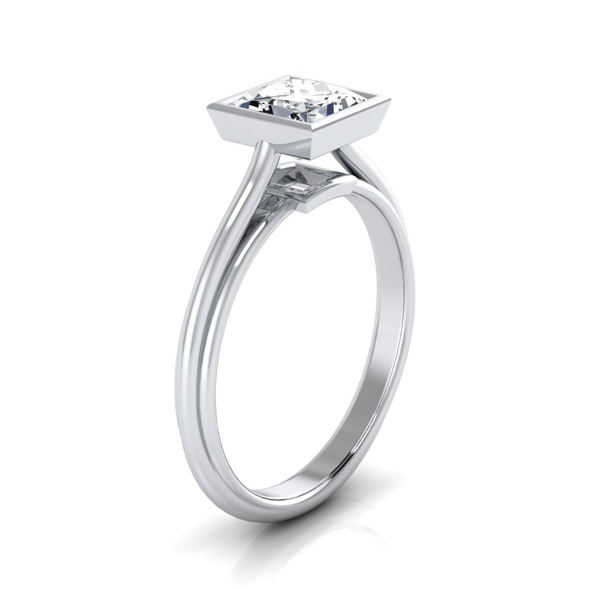 แหวนหมั้นเพชรล้อมทรงเจ้าหญิงตัดขอบทองคำขาว 18K ทรง Halo Cathedral Solitaire