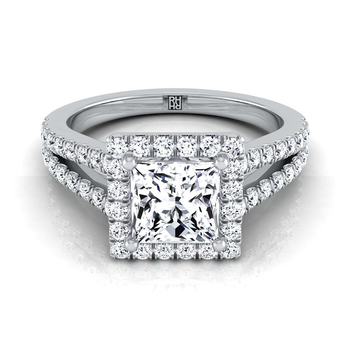 Platinum Princess Cut Split Shank และแหวนหมั้นเพชร Pave Halo -1/2ctw