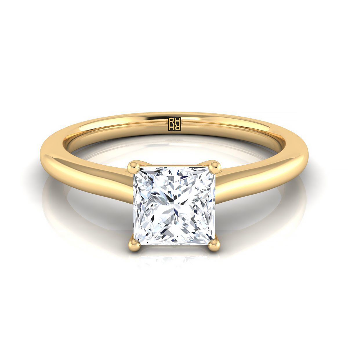 แหวนหมั้นเพชรสีเหลืองทอง 14K Princess Cut Pinched Comfort Fit Claw Prong Solitaire