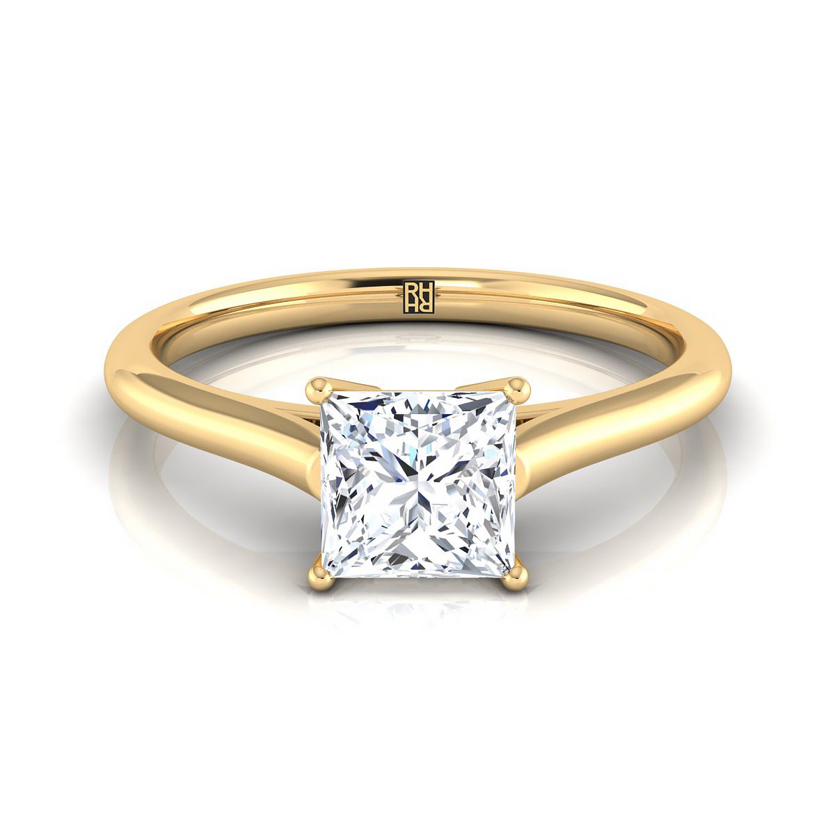 แหวนหมั้นเพชรทรงเจ้าหญิงคัทเยลโลว์โกลด์ 18K สไตล์ Comfort Fit Solitaire