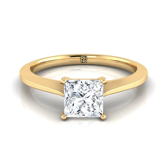 แหวนหมั้นเพชรเยลโลว์โกลด์ 18K Princess Cut Timeless Solitaire Comfort Fit