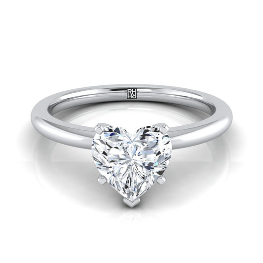 แหวนหมั้นรูปหัวใจทองคำขาว 14K ทรงกลม Comfort Fit Claw Prong Solitaire