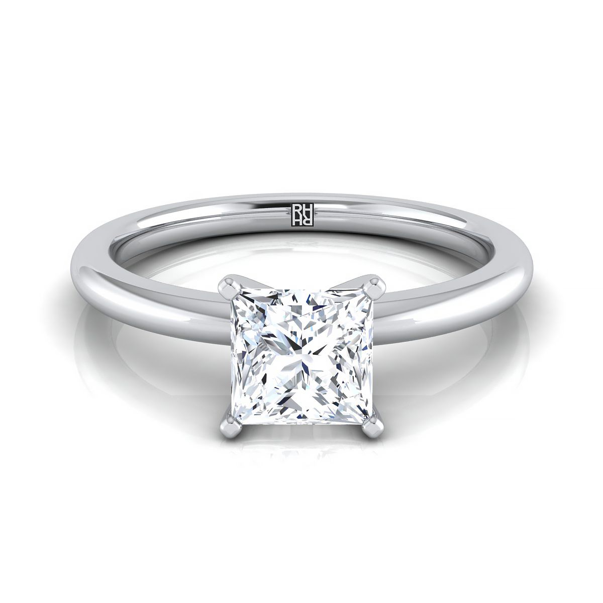 แหวนหมั้นแพลทินัมปริ๊นเซสคัททรงกลม Comfort Fit Claw Prong Solitaire