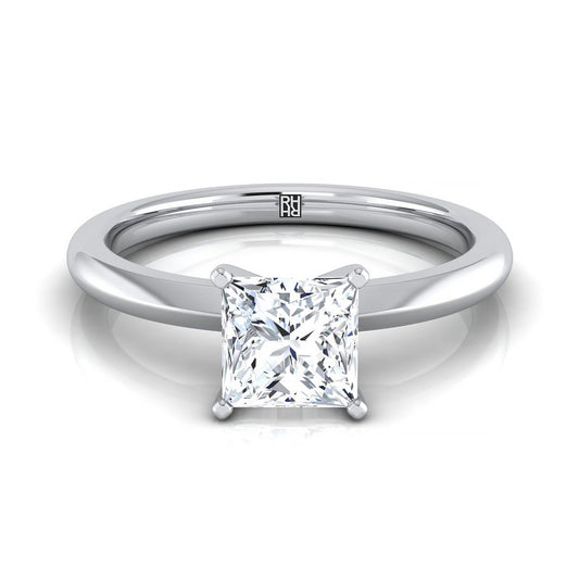 แหวนหมั้นเล่นไพ่คนเดียวขอบมีดเพชรสีขาวทอง 18K Princess Cut