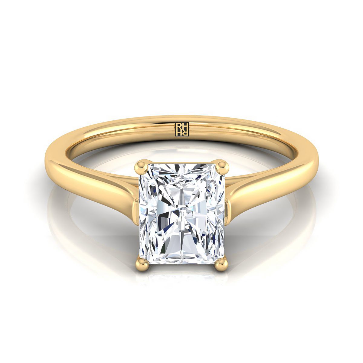 แหวนหมั้นเพชรเม็ดเดี่ยว 18K Yellow Gold Radiant Cut Center