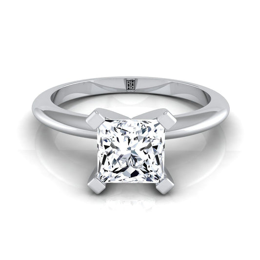 แหวนหมั้นเพชรไวท์โกลด์ 18K Princess Cut Classic Low Base Solitaire