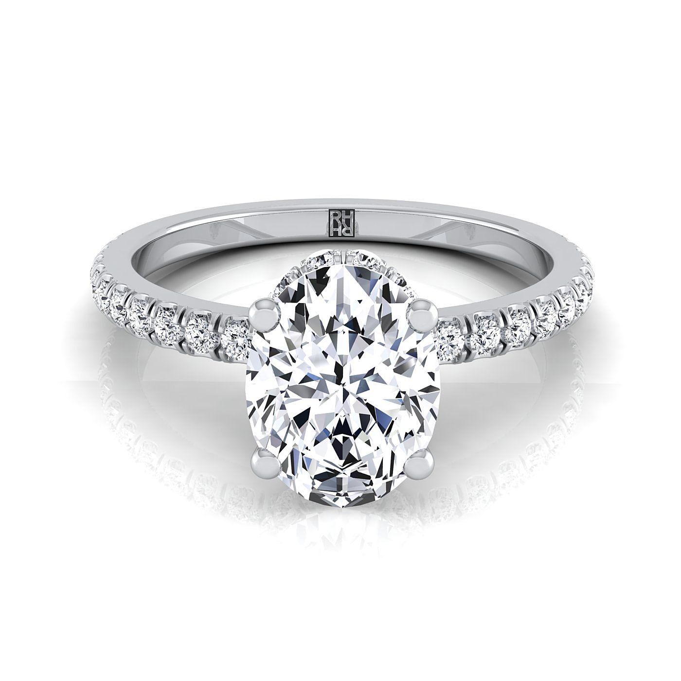 Platinum Oval Diamond Secret Diamond Halo French Pave Solitaire แหวนหมั้น -1/3ctw