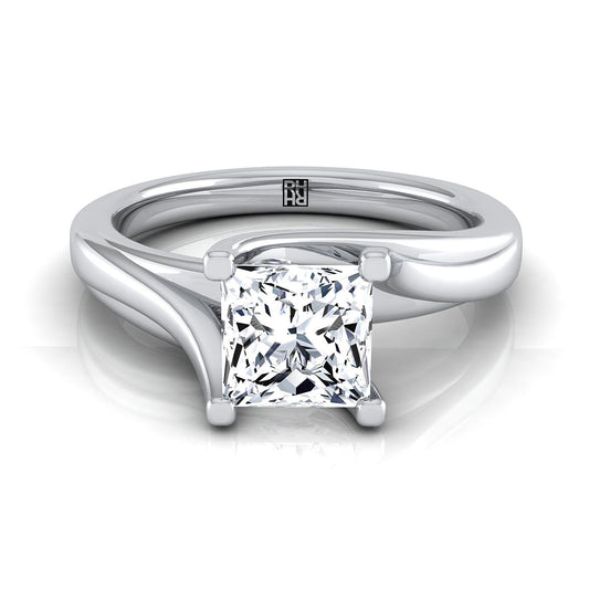 แหวนหมั้นเพชร 14K White Gold Princess Cut Twisted Bypass