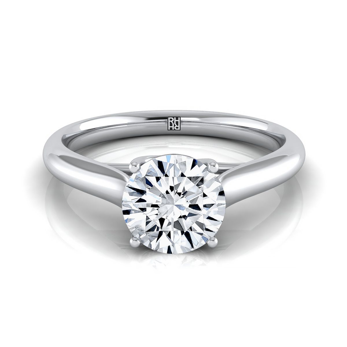 แหวนไวท์โกลด์ 18K ทรงกลมสุกสว่าง Classic Comfort Fit Solitaire Ring