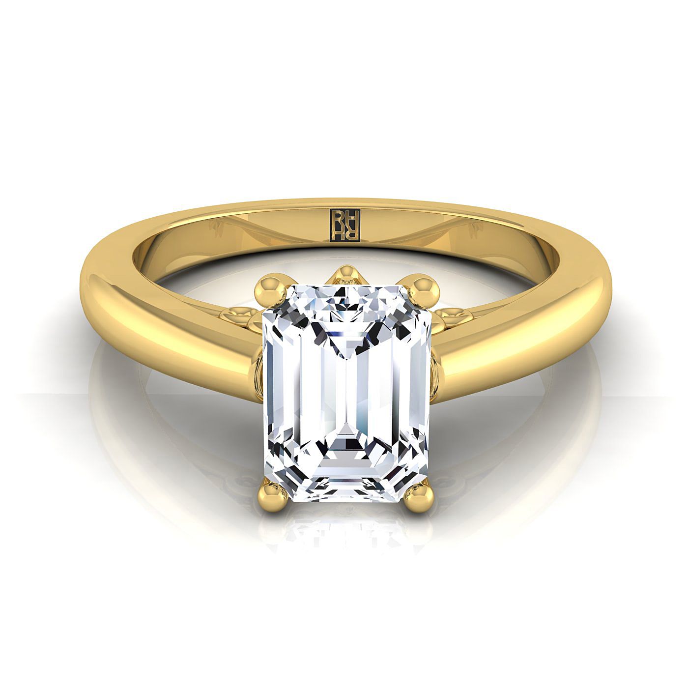 18K Yellow Gold Emerald Cut Scroll Gallery แหวนหมั้นเล่นไพ่คนเดียว Comfort Fit