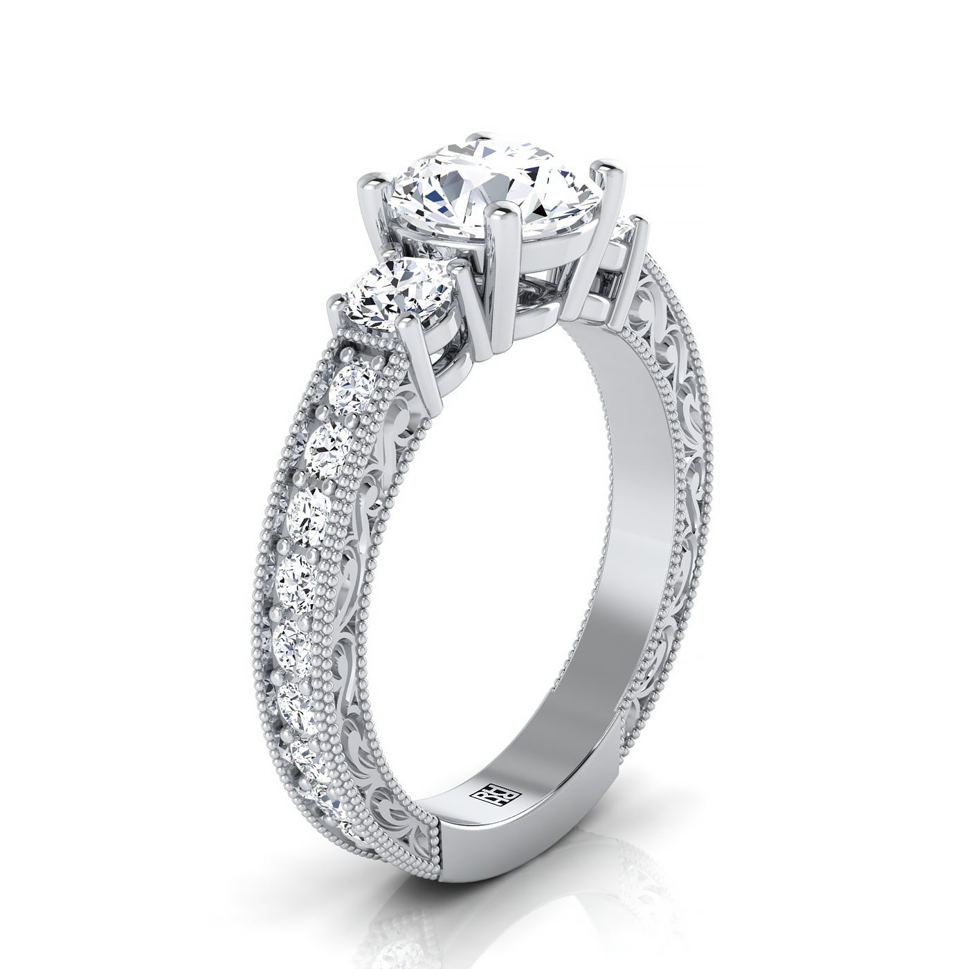 14K White Gold Round Brilliant Diamond Hand แกะสลักสามหิน Vintage Channel แหวนหมั้น -3/4ctw