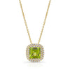 เบาะ Peridot และจี้ Halo Double Diamond ในทองคำ 14k สีเหลือง (7 มม.)