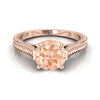 14K Rose Gold Round Brilliant Morganite มือแกะสลักแหวนหมั้นเล่นไพ่คนเดียวสไตล์วินเทจสไตล์อาสนวิหาร