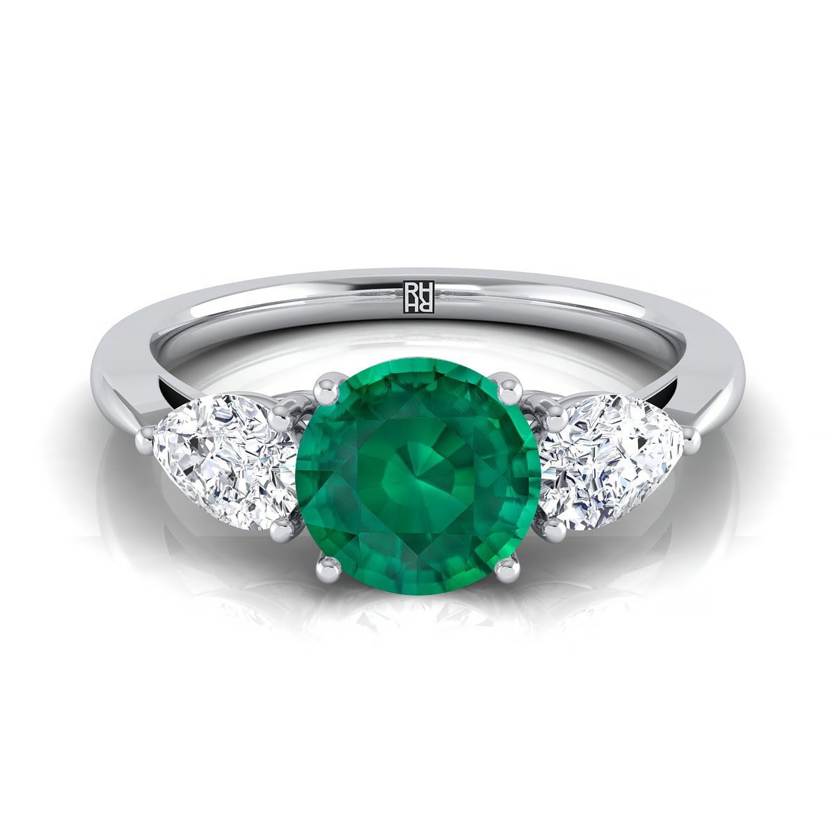 18K สีขาวทอง Round Brilliant Emerald จับคู่อย่างสมบูรณ์แบบรูปลูกแพร์สามแหวนหมั้นเพชร -7/8ctw