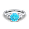 18K สีขาวทอง Round Brilliant Swiss Blue Topaz จับคู่อย่างสมบูรณ์แบบสามหินแหวนหมั้นเพชร -1/4ctw