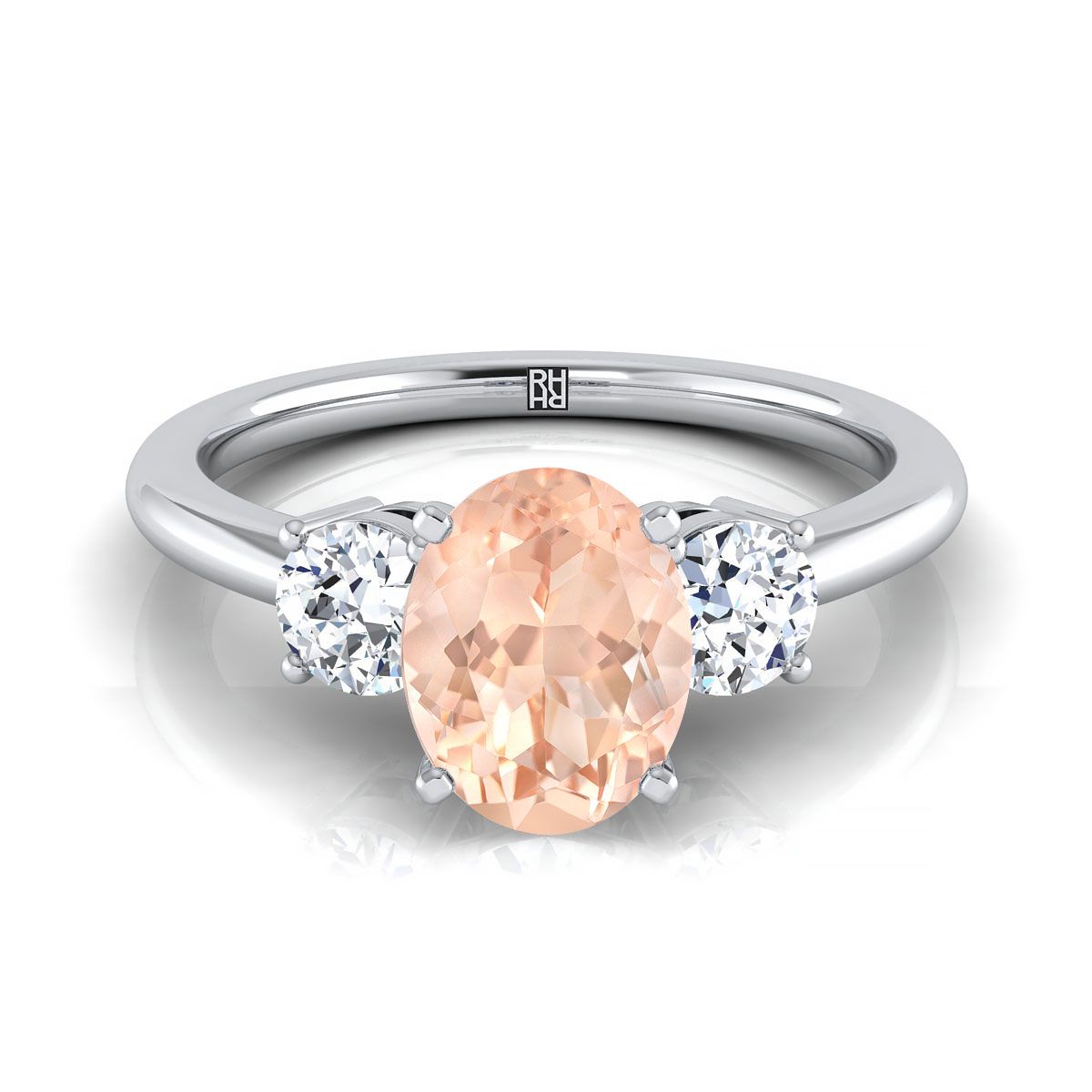 18K White Gold Oval Morganite แหวนหมั้นเพชรกลมสามเม็ดที่เข้าคู่กันอย่างลงตัว -1/4ctw