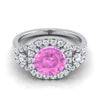 14K สีขาวทอง Round Brilliant Pink Sapphire Delicate สามหิน Halo Pave แหวนหมั้นเพชร -5/8ctw