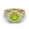 18K สีเหลืองทอง Round Brilliant Peridot Twisted Scalloped Pavé Diamonds แหวนหมั้น Halo -1/2ctw