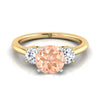 14K สีเหลืองทอง Round Brilliant Morganite จับคู่อย่างสมบูรณ์แบบสามหินแหวนหมั้นเพชร -1/4ctw