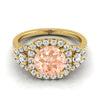 18K สีเหลืองทอง Round Brilliant Morganite Delicate สามหิน Halo Pave แหวนหมั้นเพชร -5/8ctw