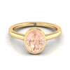 แหวนหมั้น Morganite Simple Bezel Solitaire วงรีเยลโลว์โกลด์ 18K